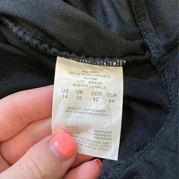 New with tags Swim Solutions Solid V-Neck skater Swimdress in size 14 - Picture 6 of 6